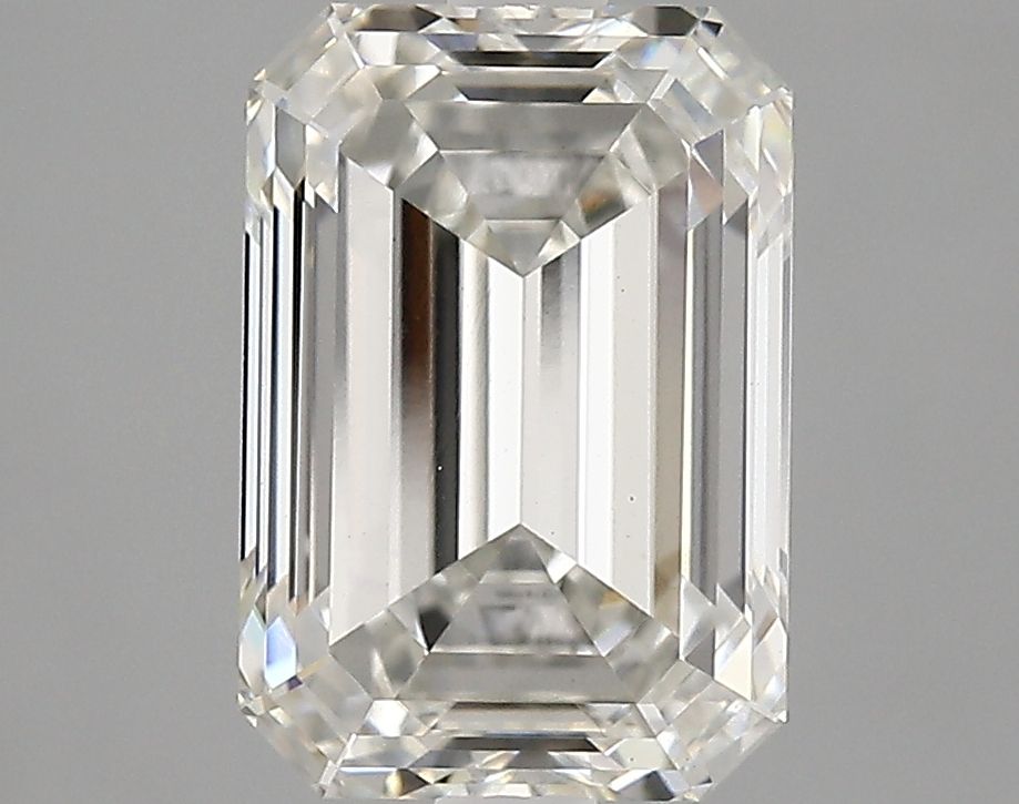 2.59 ct. emerald Lab Grown Diamond front image