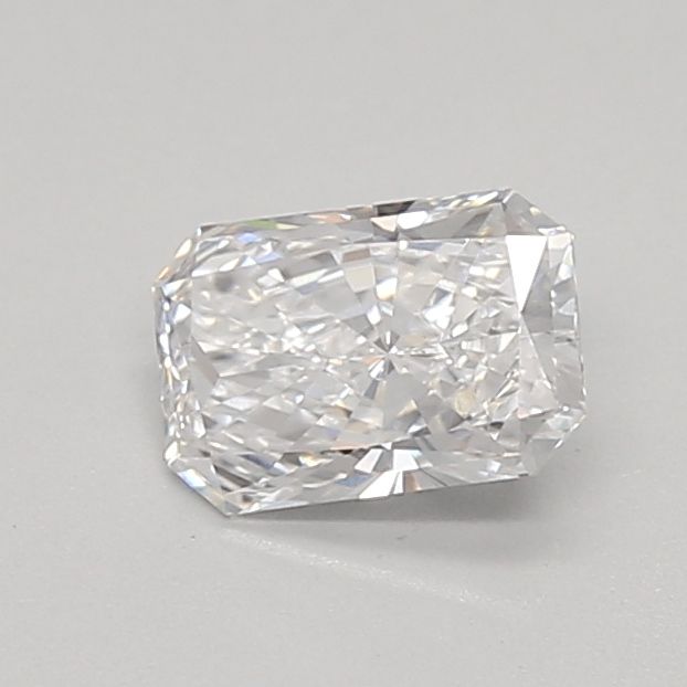 0.47 ct lab-grown Radiant Diamond