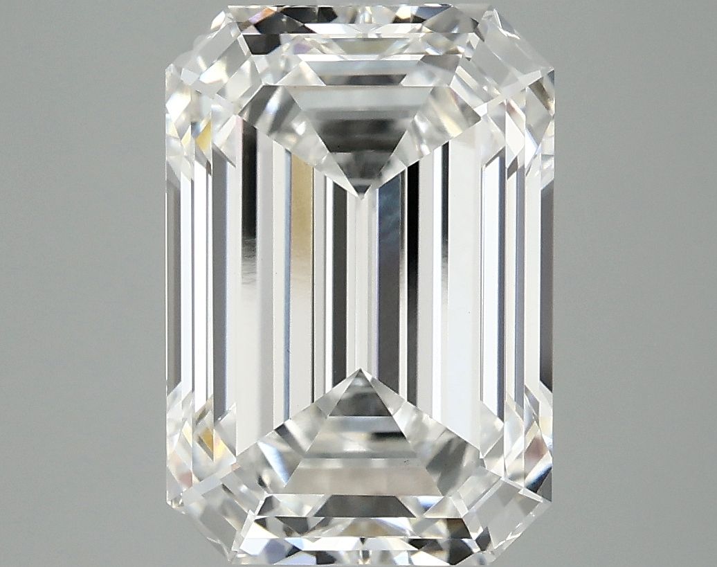 5.04 ct. emerald Lab Grown Diamond front image