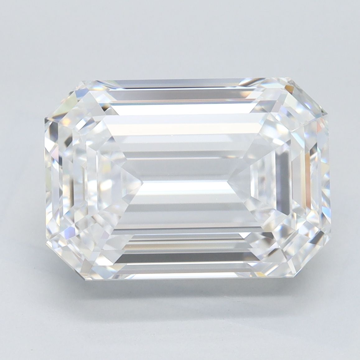 4.34 ct. emerald Lab Grown Diamond front image