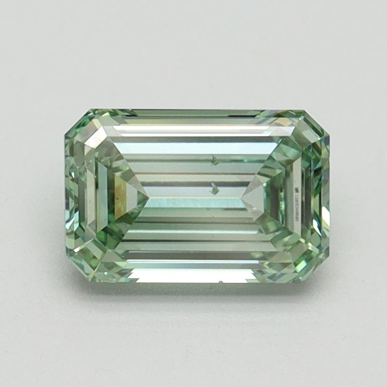 1.05 ct. emerald Lab Grown Diamond front image