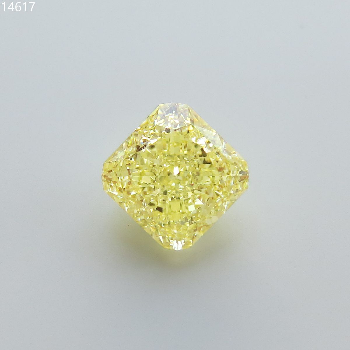 2.51 ct Square radiant Diamond
