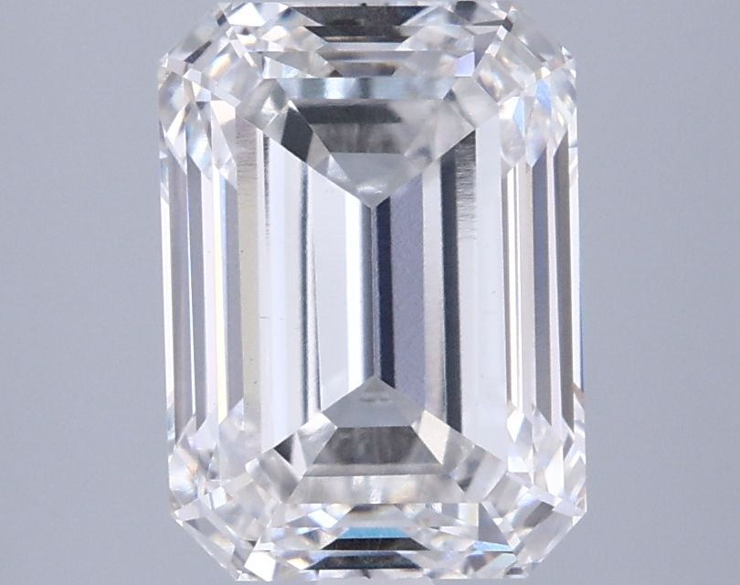 3.07 ct Emerald diamond