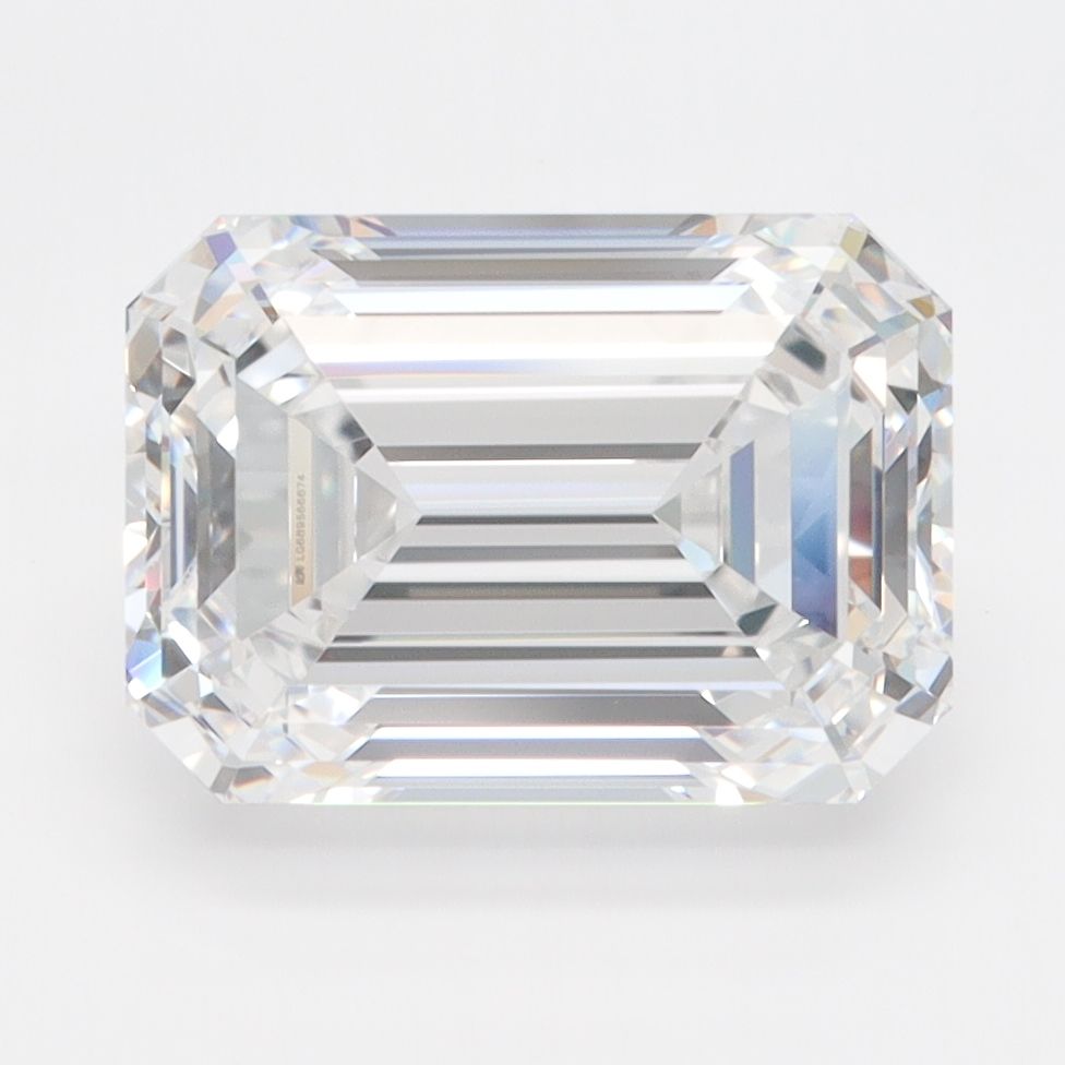 4.00 ct. emerald Lab Grown Diamond front image