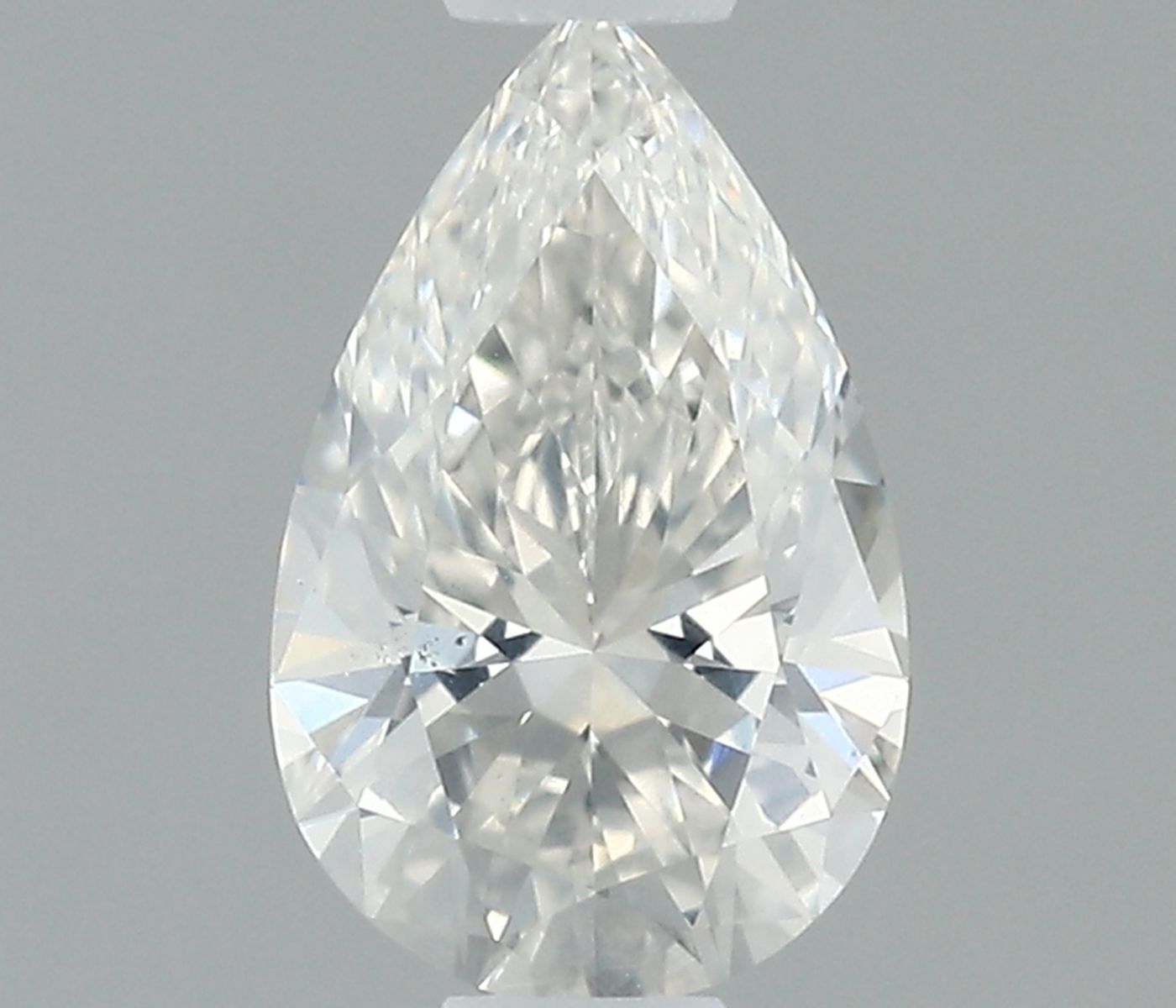 0.4 ct Pear Diamond