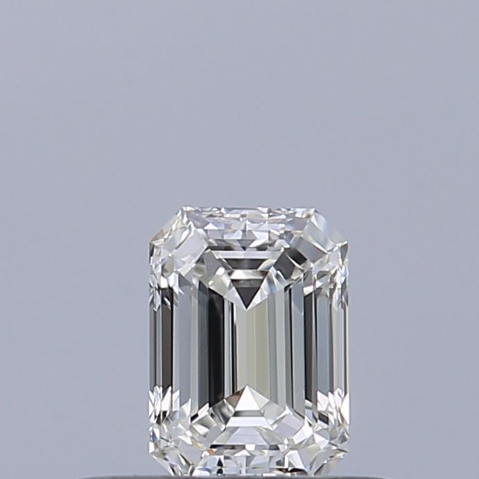 0.30 ct Emerald diamond