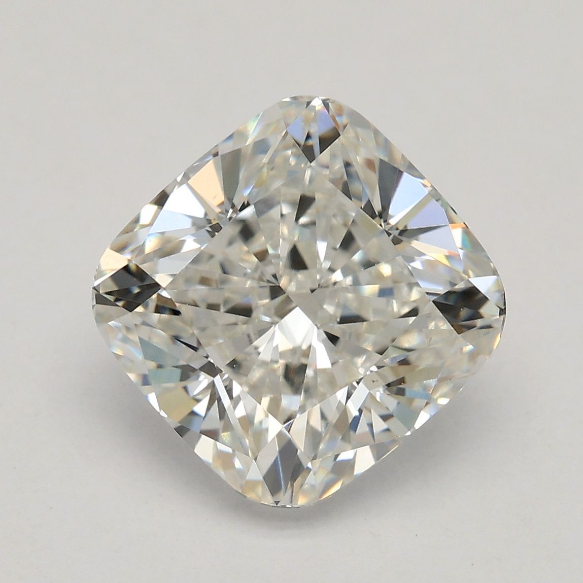 3.23 ct Cushion Brilliant diamond