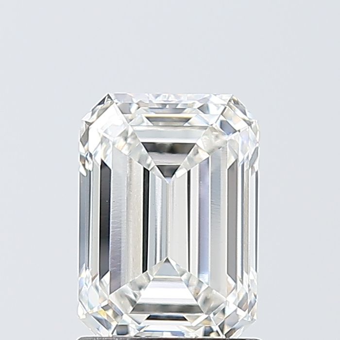 1.60 ct Emerald diamond