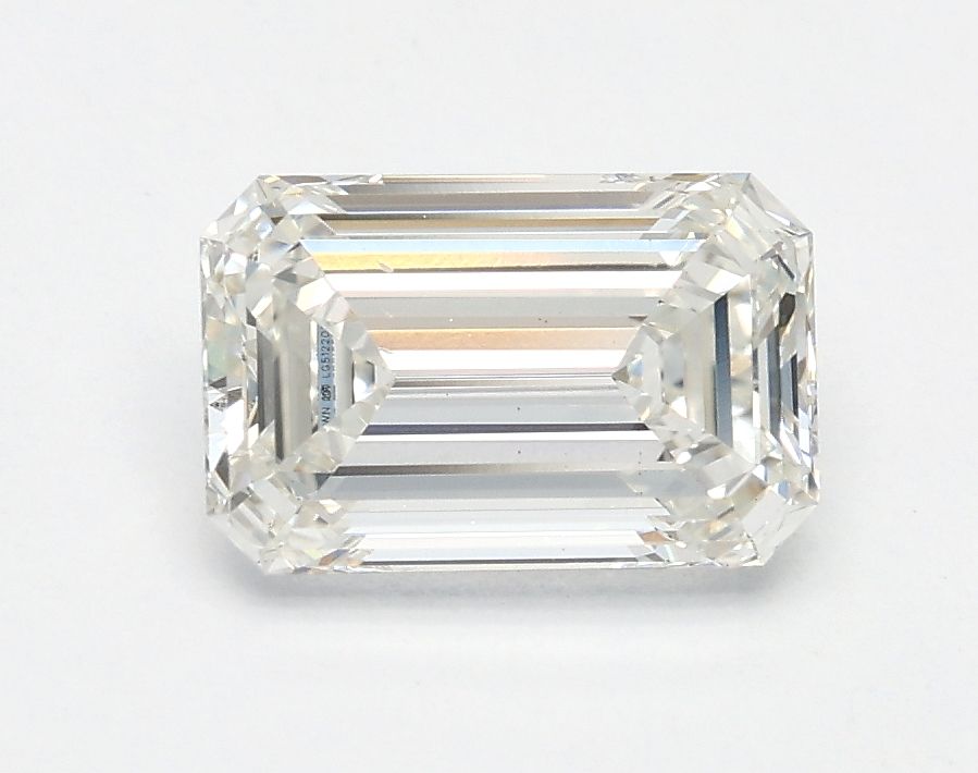 1.01 ct. emerald Lab Grown Diamond front image