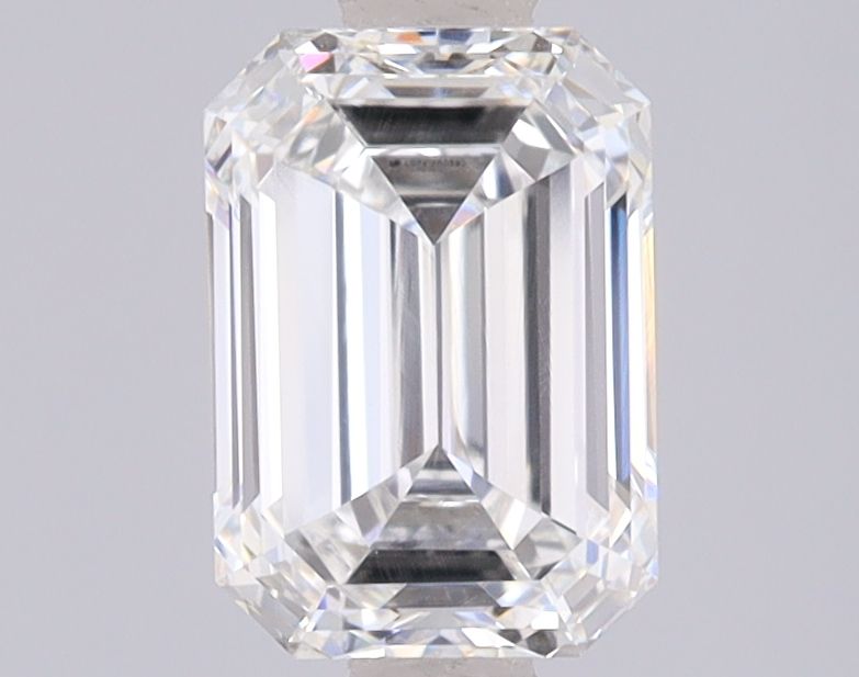 1.55 ct Emerald diamond