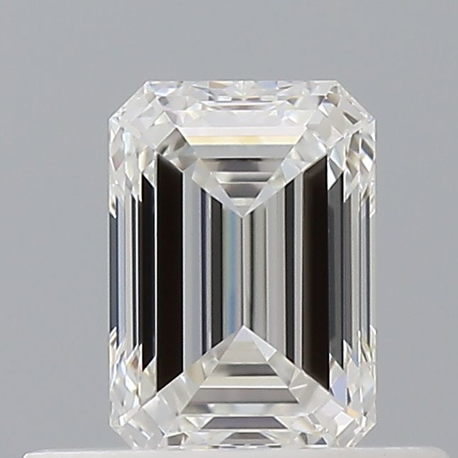 0.50 ct Emerald diamond