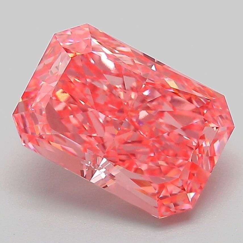 3.13 ct Radiant diamond