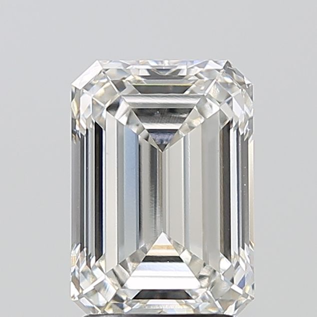 2.57 ct Emerald diamond