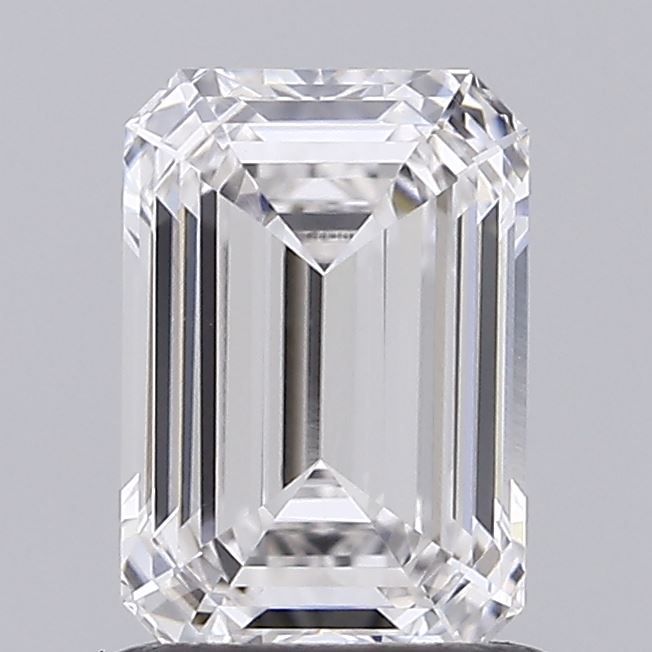 1.11 ct Emerald diamond