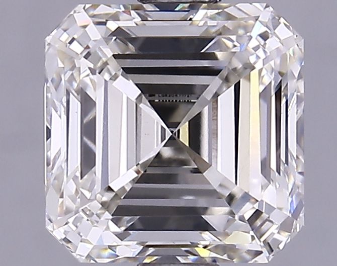 1.77 ct Square Emerald diamond