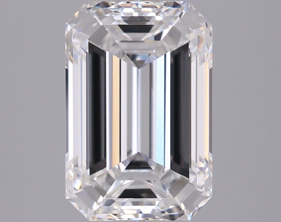 2.53 ct. emerald Lab Grown Diamond front image