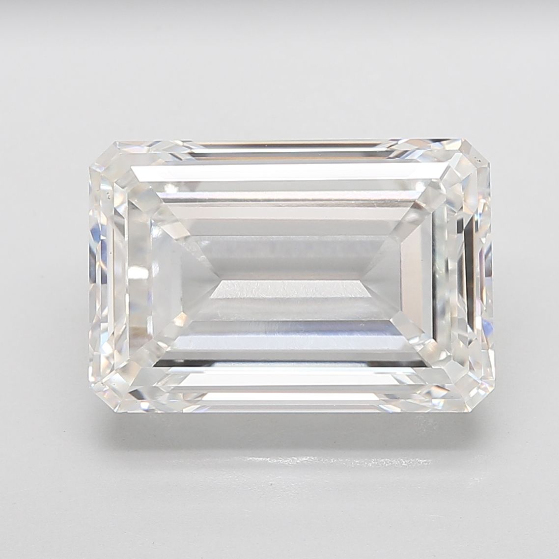 20.04 ct. emerald Lab Grown Diamond front image