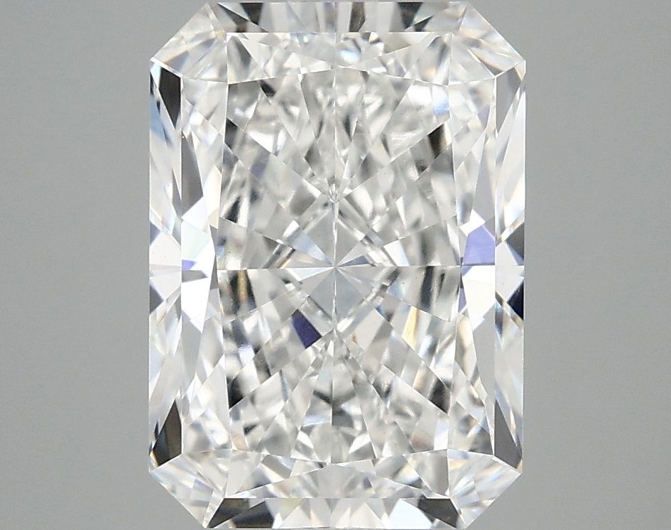 3.95 ct. radiant Lab Grown Diamond front image