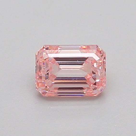 0.5 ct lab-grown Emerald Diamond