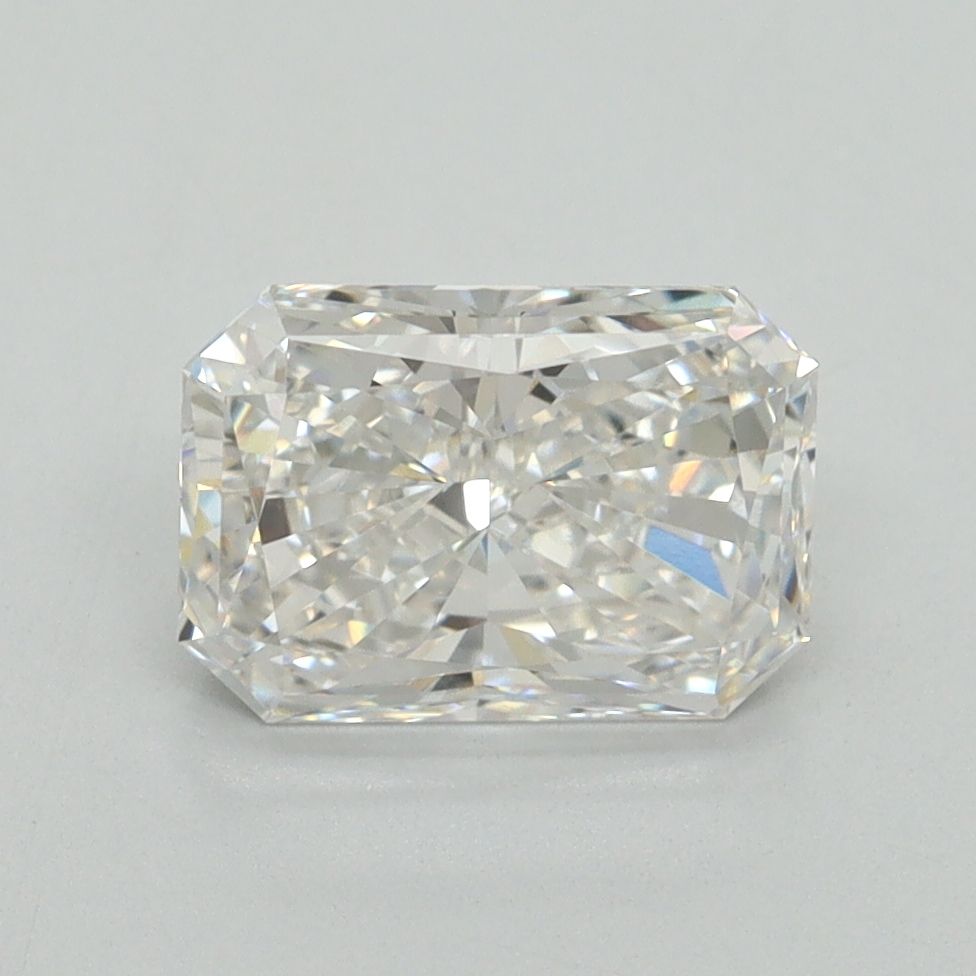 1.77 ct. radiant Lab Grown Diamond front image
