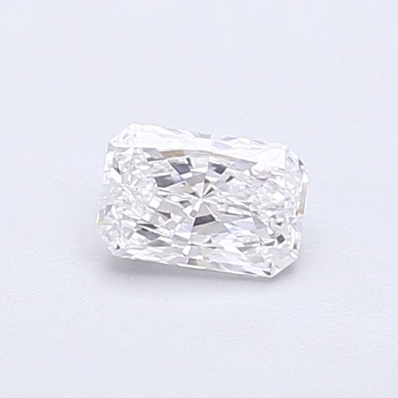 0.32 ct lab-grown Radiant Diamond