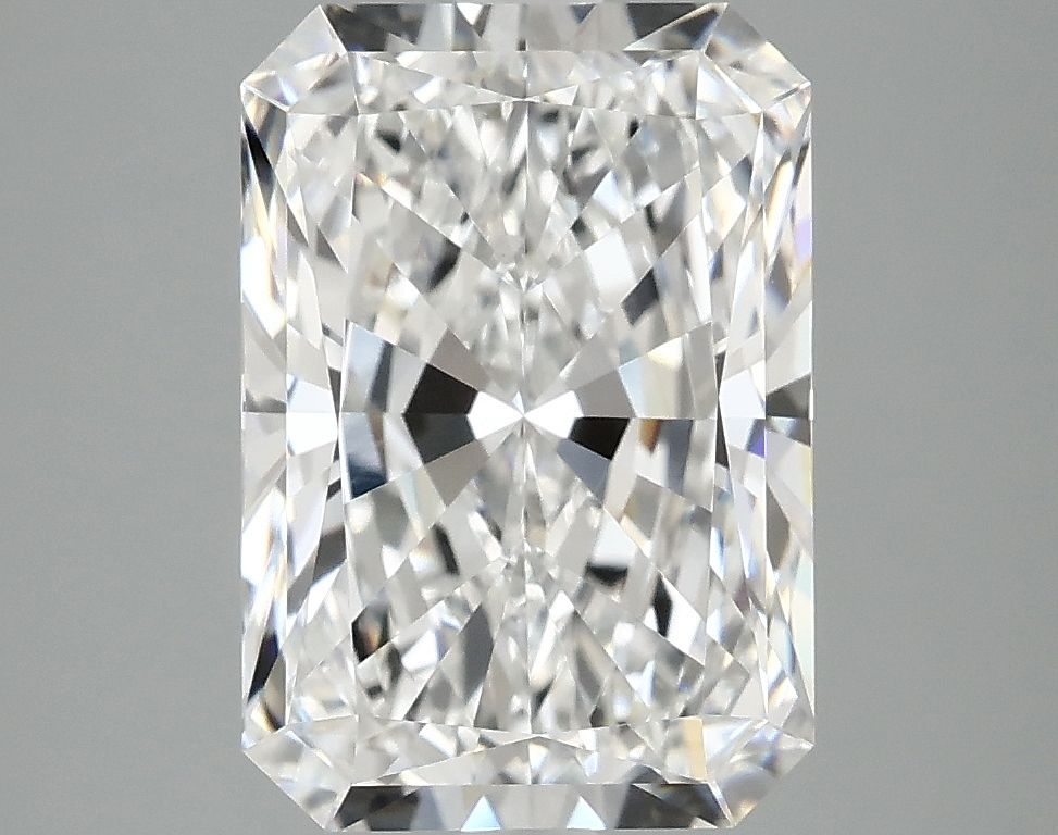 4.04 ct. radiant Lab Grown Diamond front image