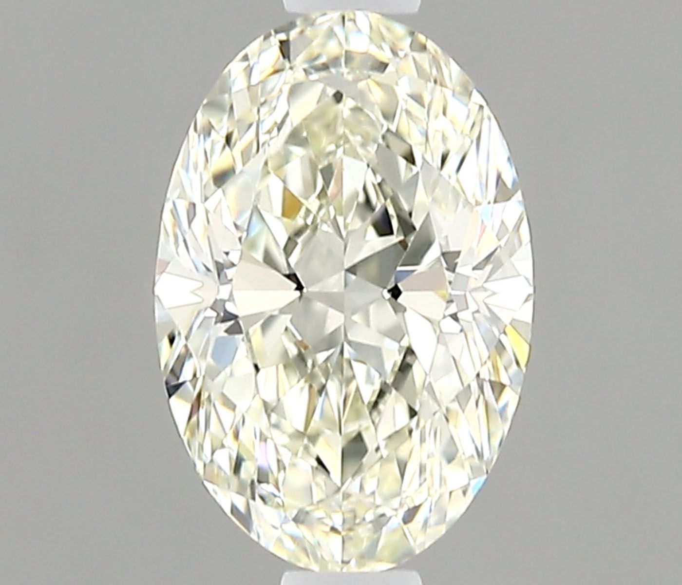 0.85 ct Oval diamond
