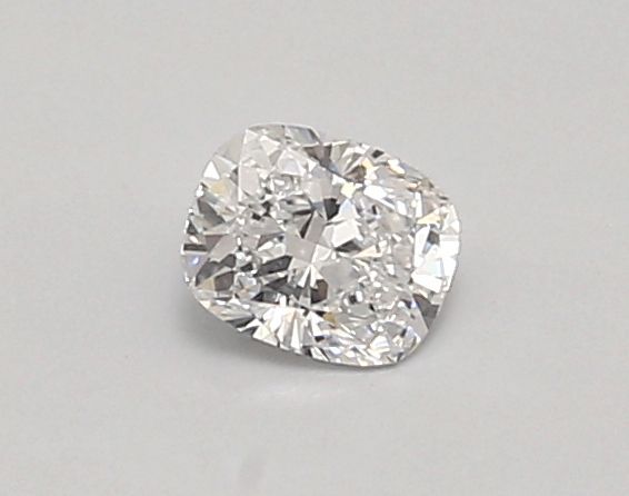 0.38 ct lab-grown Cushion modified Diamond