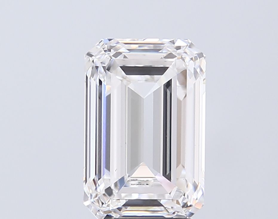 4.52 ct. emerald Lab Grown Diamond front image
