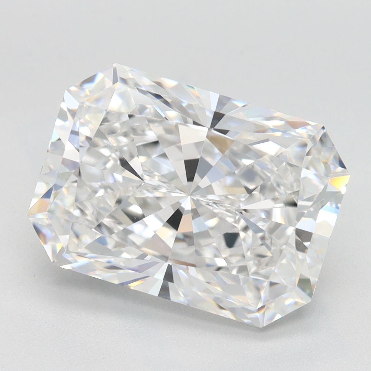 4.51 ct. radiant Lab Grown Diamond front image