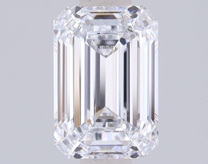 1.06 ct. emerald Lab Grown Diamond front image