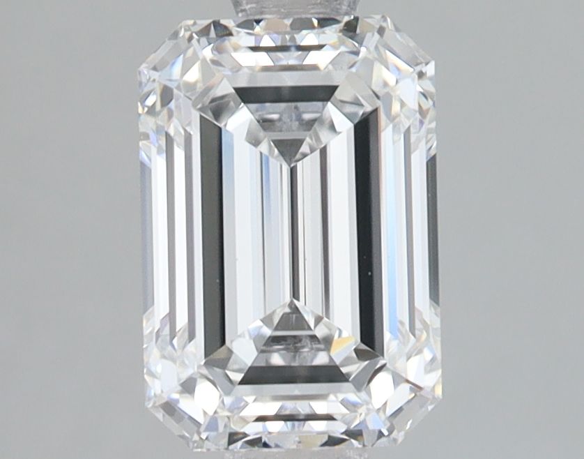 1.92 ct. emerald Lab Grown Diamond front image