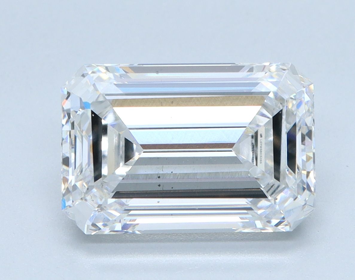 3.31 ct. emerald Lab Grown Diamond front image