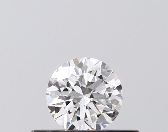 0.27 ct lab-grown Round Diamond