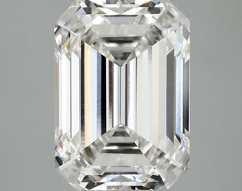 3.09 ct Emerald diamond