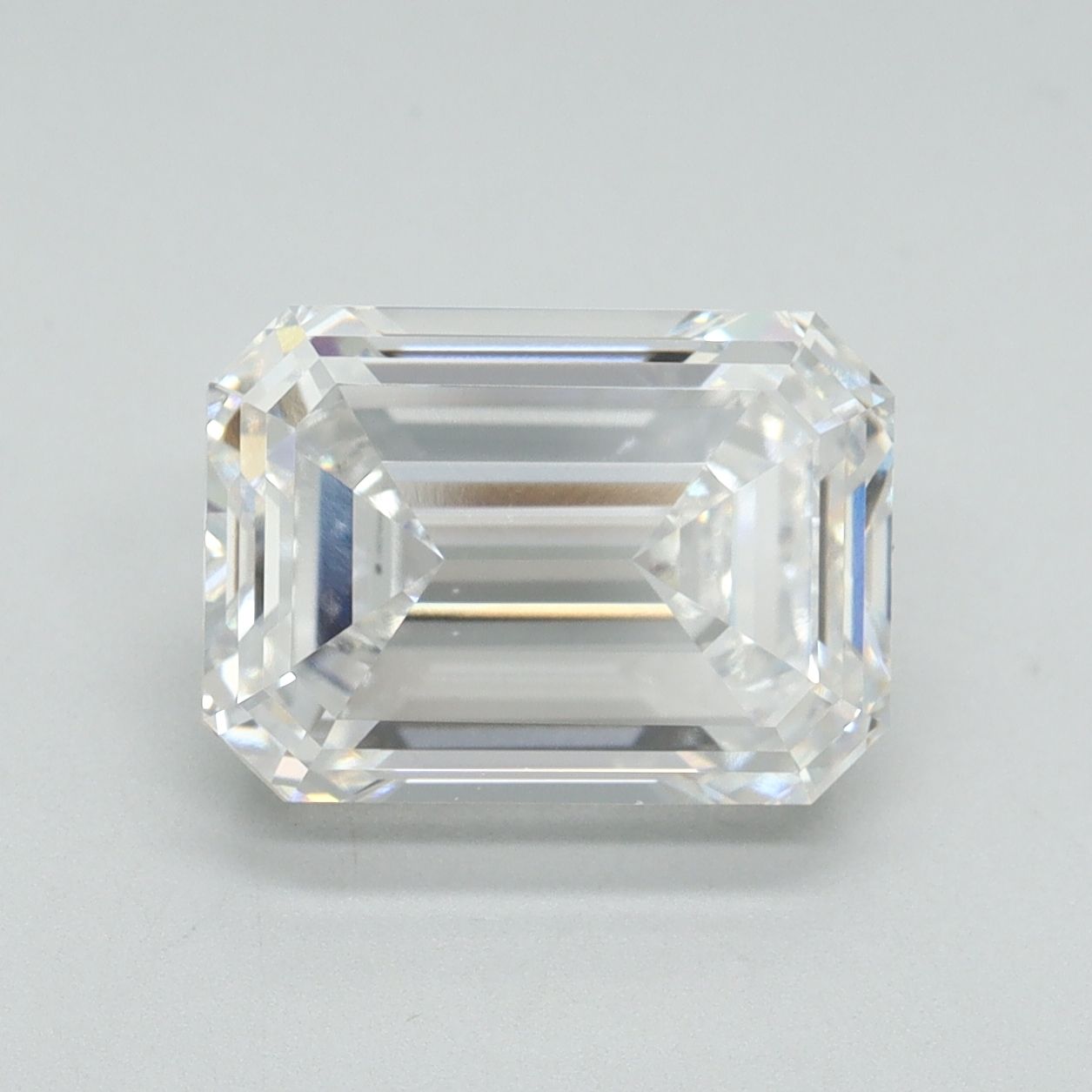 4.51 ct. emerald Lab Grown Diamond front image