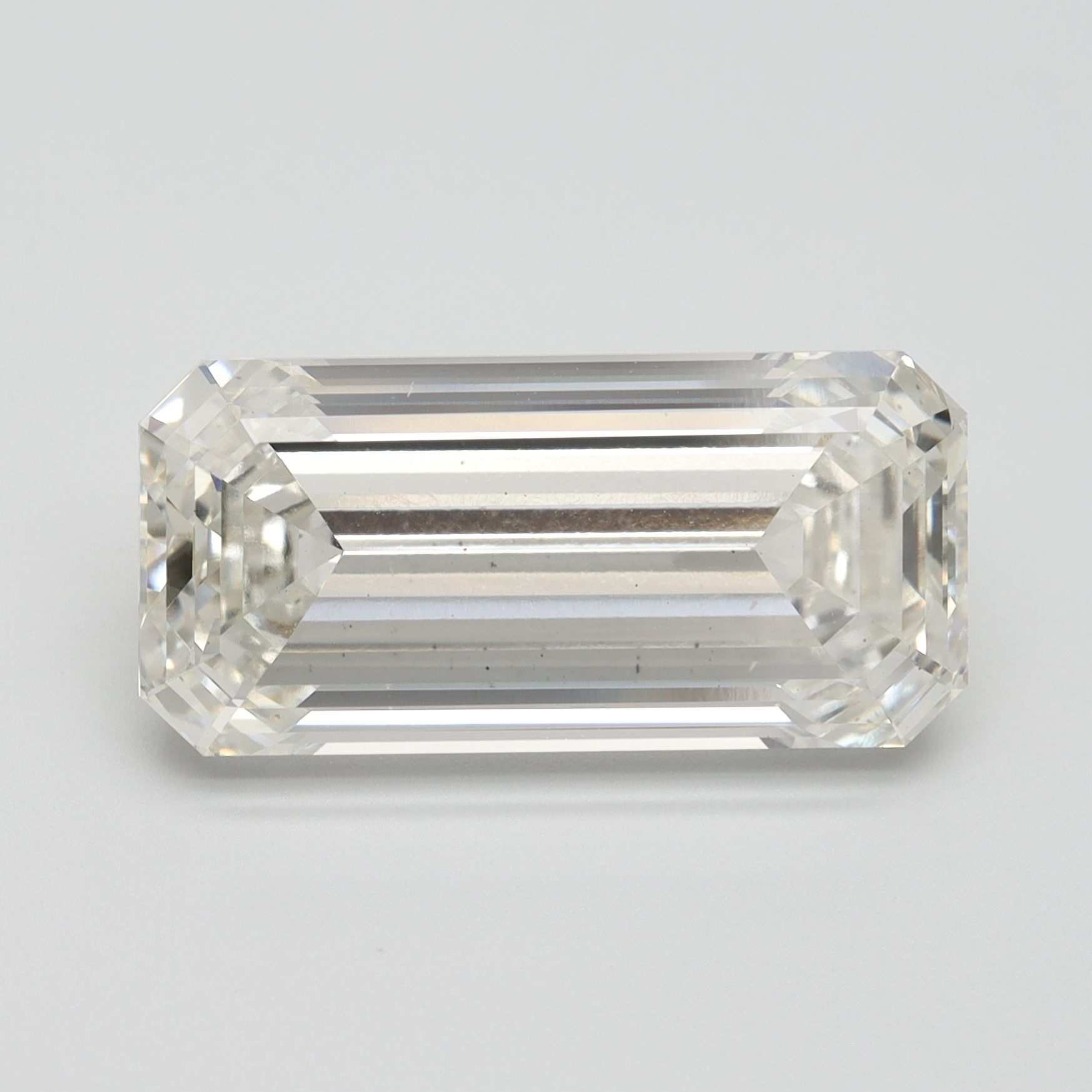 10.04 ct. emerald Lab Grown Diamond front image
