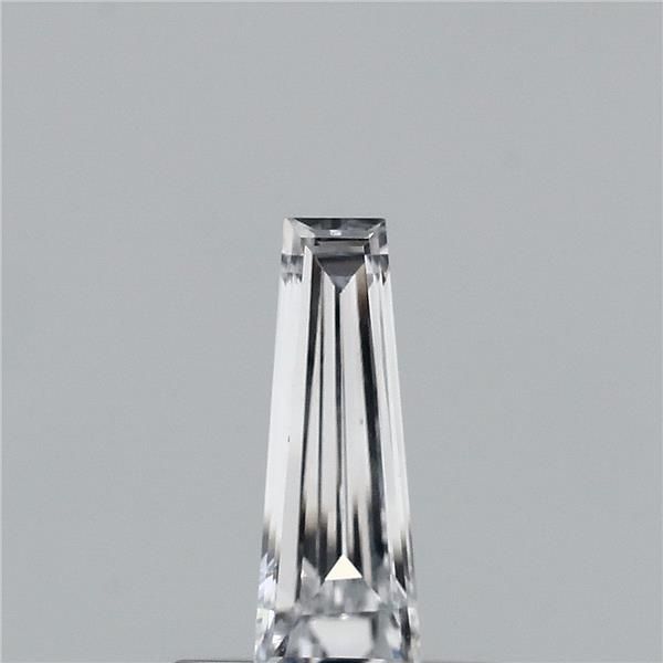 0.32 ct lab-grown Tapered baguette Diamond