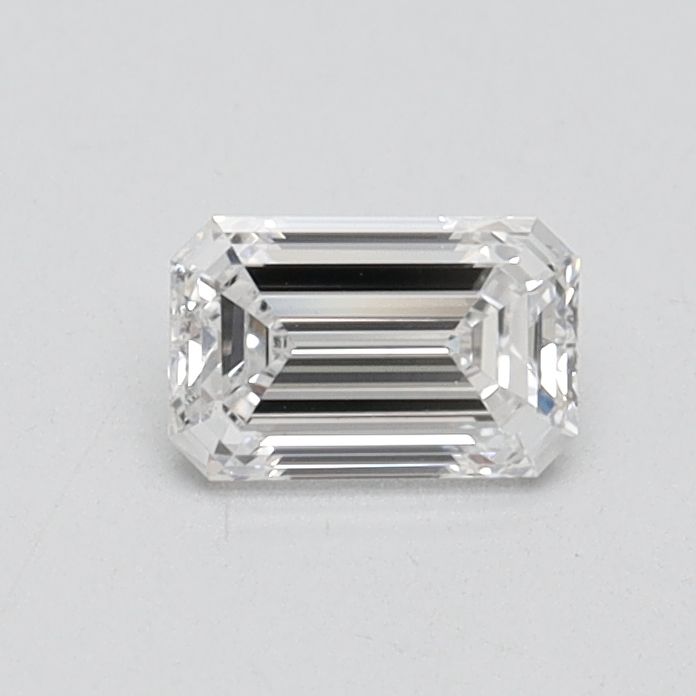 0.46 ct lab-grown Emerald Diamond