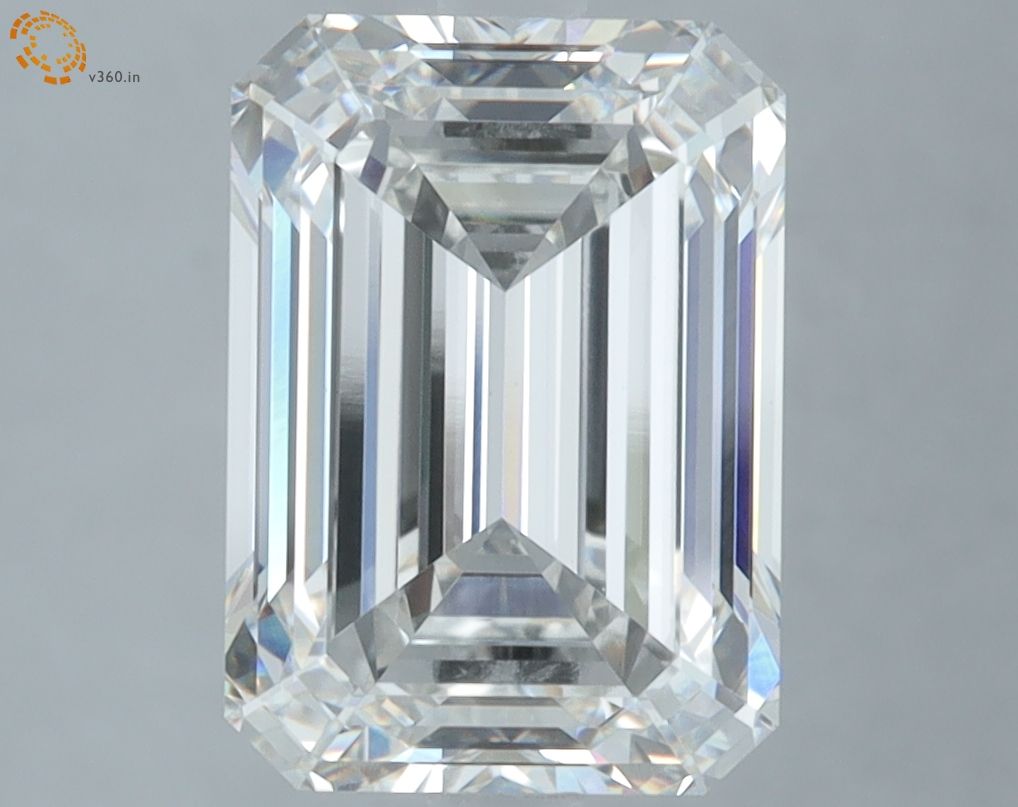 4.18 ct. emerald Lab Grown Diamond front image