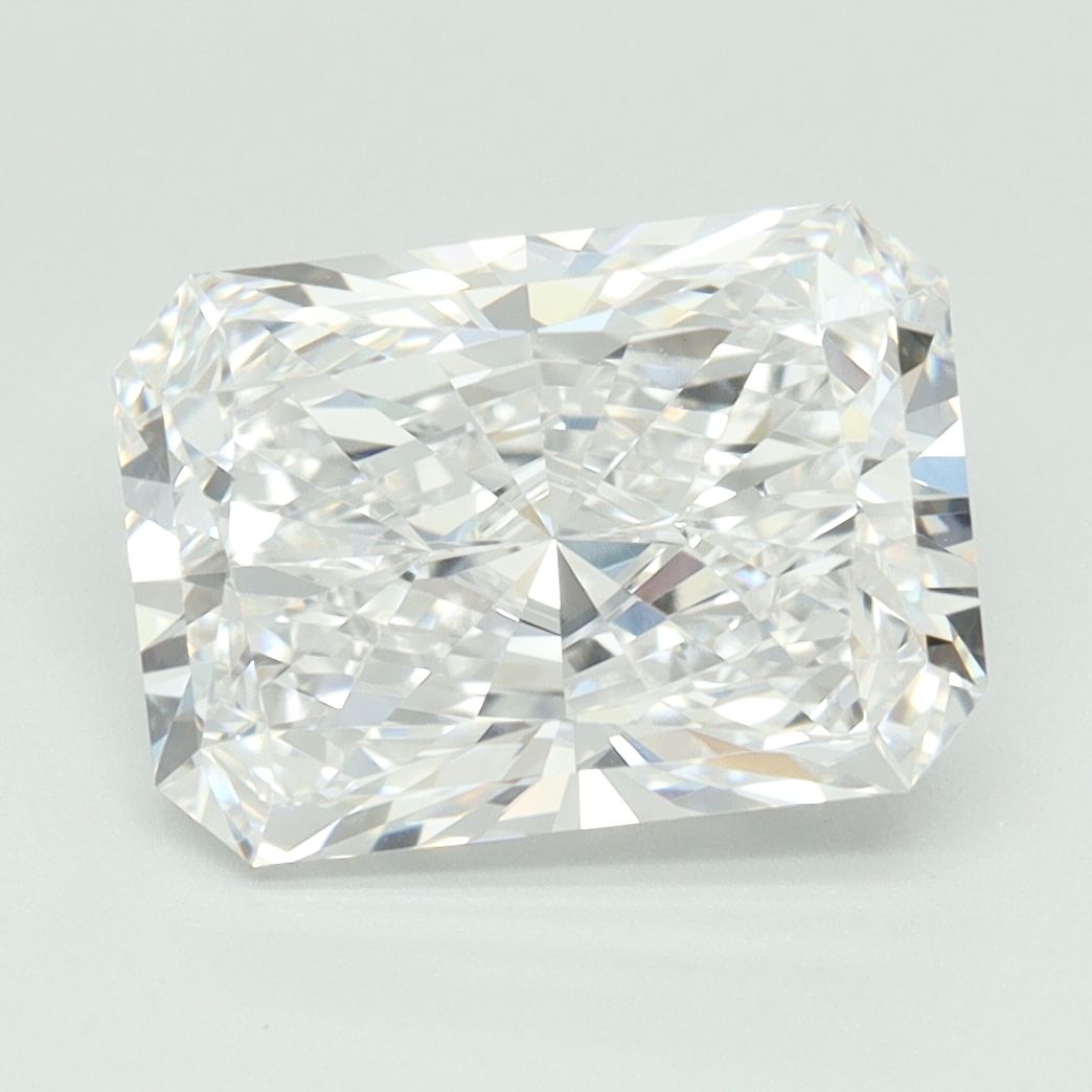 3.86 ct. radiant Lab Grown Diamond front image