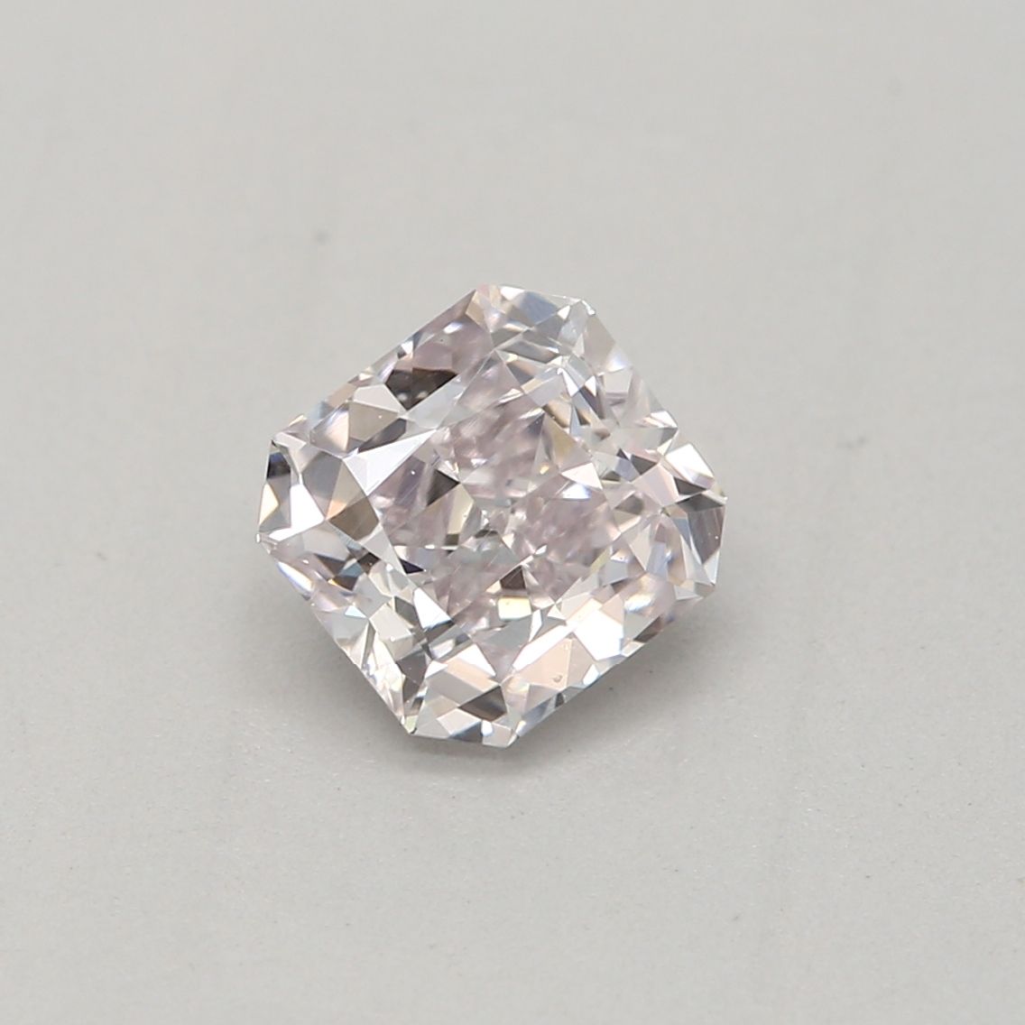 Diament 0.5 ct Light Pink/SI1