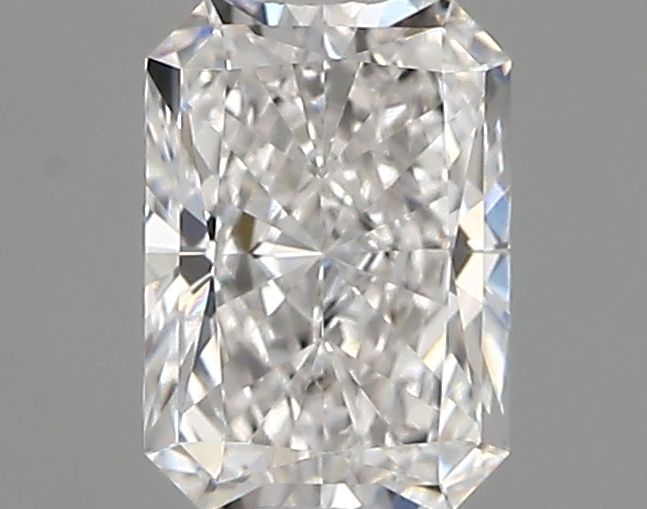 1 ct lab-grown Radiant Diamond