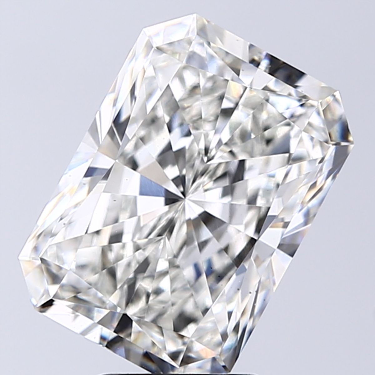 4.50 ct. radiant Lab Grown Diamond front image