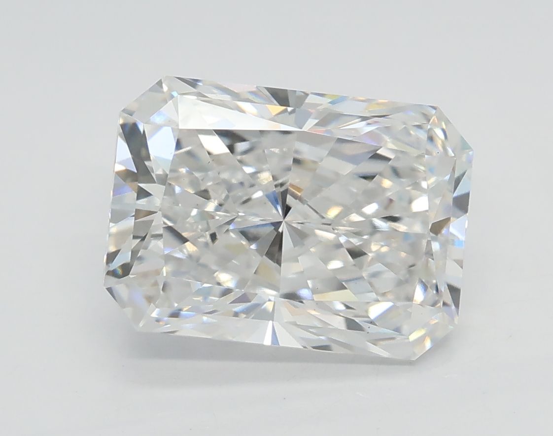 3.04 ct. radiant Lab Grown Diamond front image