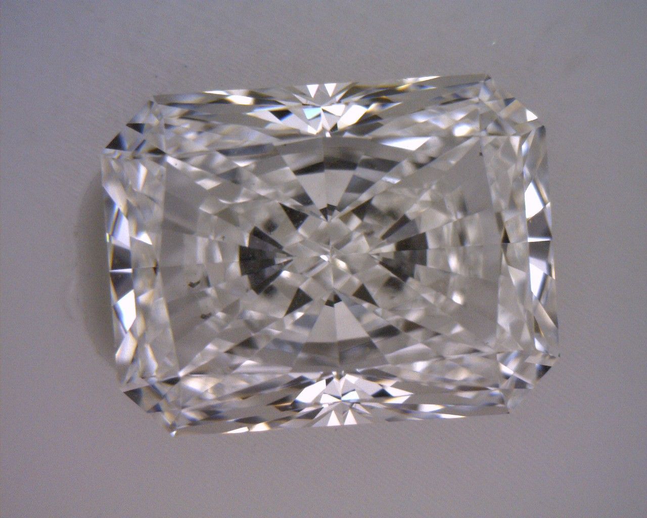 1.70 ct Radiant diamond