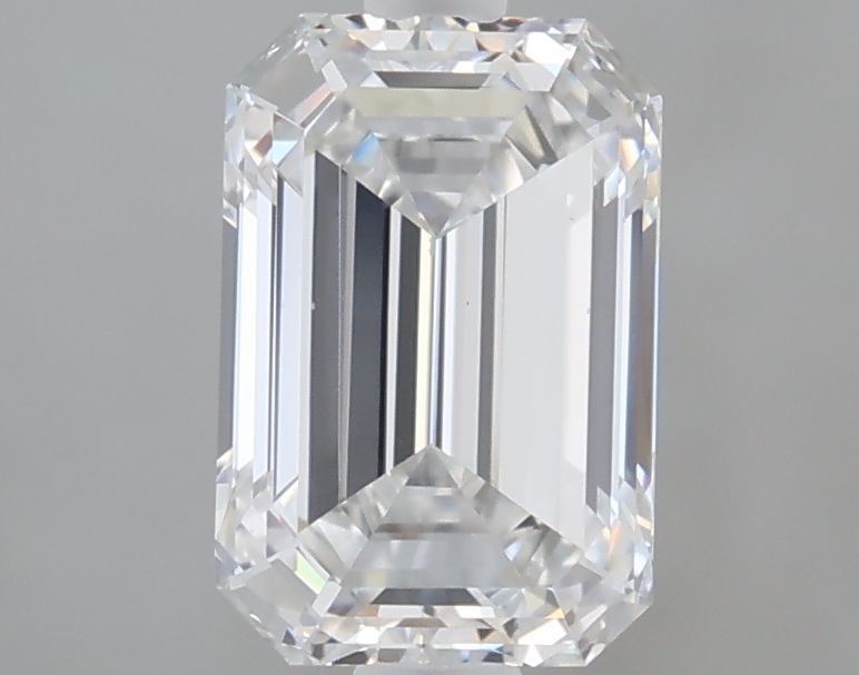 1.10 ct. emerald Lab Grown Diamond front image