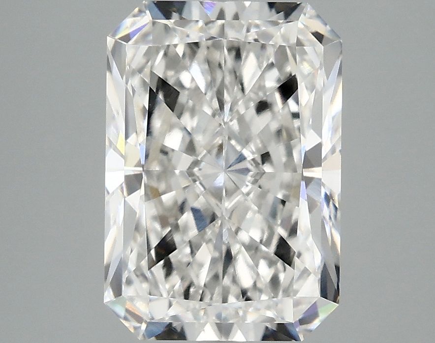 3.08 ct Radiant diamond