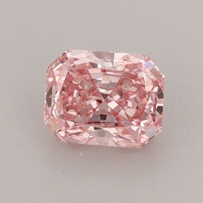 0.81 ct Radiant diamond