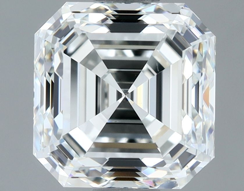 2.06 ct Square Emerald diamond